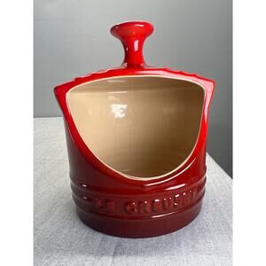 Le Creuset Salt Crock Keeper  Red/cerise 10oz